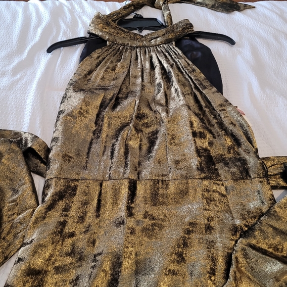 Dress - Picture 3 of 4